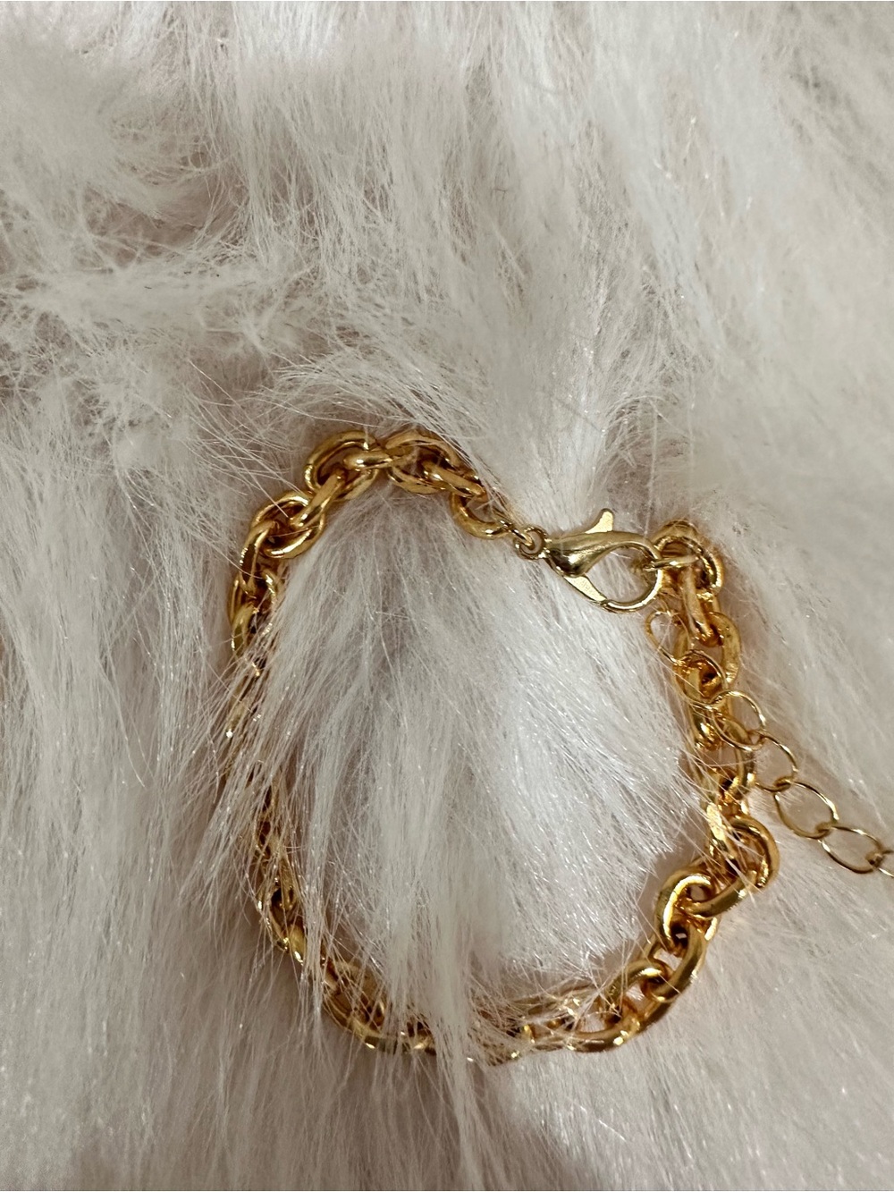 Set of 4 Gold Tone fashion Chain Bracelets with Red Rose Gift Box - Picture 6 of 9